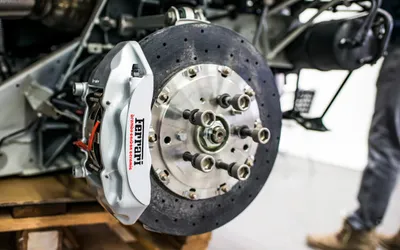 Compact Air Compressors and Tire Repair Tools for Everyday Emergencies