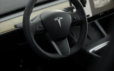Super Cruise vs. BlueCruise vs. FSD in 2026 — Where Each Driver-Assist System Actually Stands